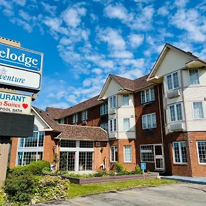 Travelodge By Wyndham Lundys Lane Canada