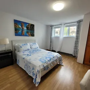 Maison d'hôtes Privée Avec Salle De Bain, Brossard